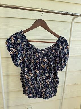 NWT Selfie Navy Floral Off-Shoulder Smocked Blouse